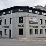 게스트하우스 Novohradska 3*