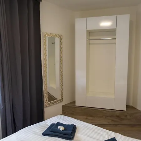 Novohradská Pensión 3*