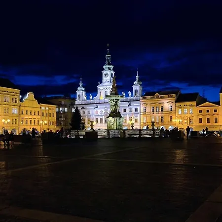 Novohradská 3*