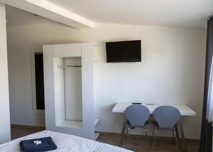 Novohradska Konukevi Ceske Budejovice